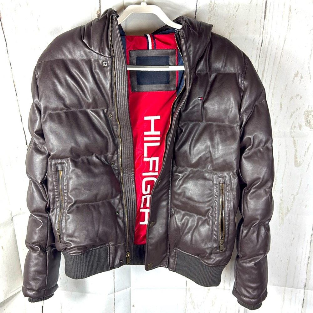 Tommy Hilfiger Men’s Lightweight Leather Puffer Jacket